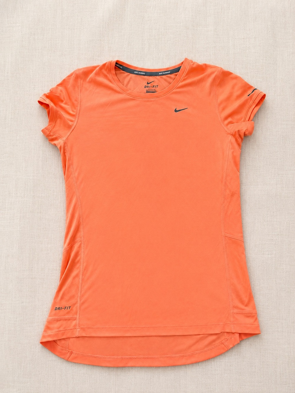 Nike Dri-FIT Running Short Sleeve Athletic Top Women’s Small S Orange Coral